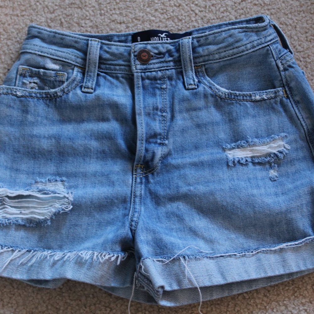 Juniors denim shorts